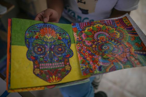 Franco Parra es un gran artista que con sus obras busca seguir con su proyecto de vida y estudiar más sobre el arte. 