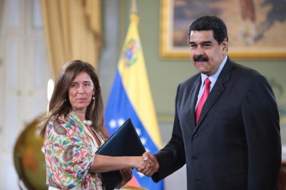Isabel Brilhante, embajadora de la UE en Venezuela; y el presidente del régimen, Nicolás Maduro Isabel Brilhante, embajadora de la UE en Venezuela