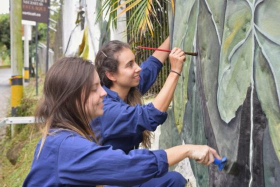 Sara y Carolina, las chicas que pintan