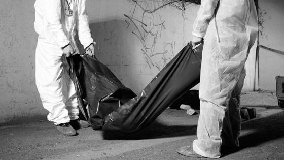 Cadáver en el shut de un conjunto en el Salitre Hallan cadáver en el shut de basuras de un conjunto en el Salitre