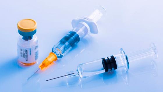 Vacunas de Pfizer y Sinovac tendrían fecha de llegada a Colombia 
