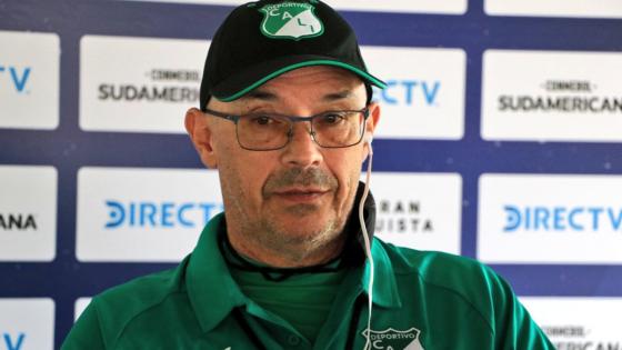 Pelea de hinchas del Deportivo Cali con Alfredo Arias