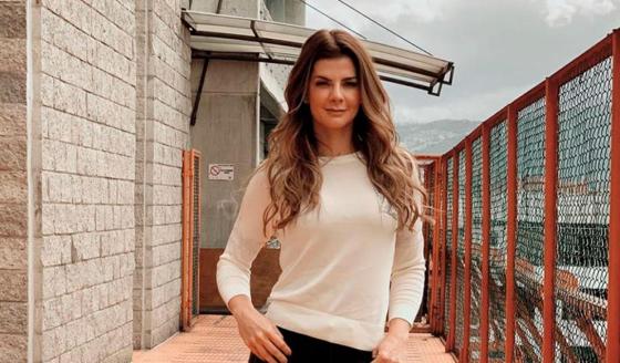 Carolina Cruz revela cuántos kilos ha perdido luego de dar a luz Carolina Cruz revela cuántos kilos ha perdido luego de dar a luz