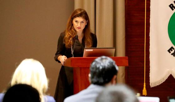Erika Mouynes pide calma tras llegada de nuevo lote de vacunas Pfizer Erika Mouynes pide calma tras llegada de nuevo lote de vacunas Pfizer