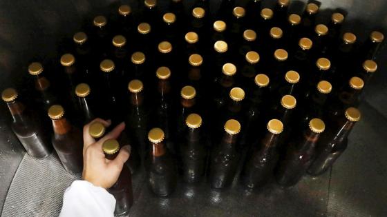 La Roja, la cerveza de los desmovilizados de las FARC