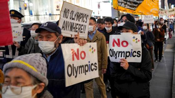 Protestas en Tokio contra el desarrollo de los Juegos Olímpicos Protestas en Tokio contra el desarrollo de los Juegos Olímpicos