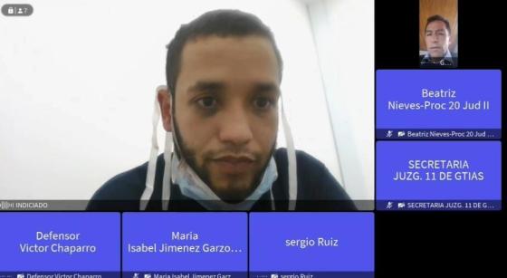 Duro regaño del juez al presunto asesino del patrullero Edwin Caro Duro regaño del juez al presunto asesino del patrullero Edwin Caro