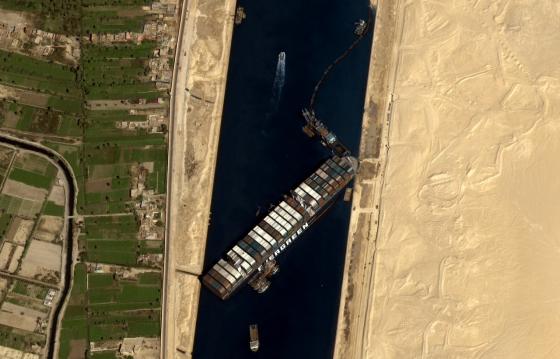 ¡Ever Given a flote! Desencallan el supercarguero en el canal de Suez ¡Ever Given a flote! Desencallan el supercarguero en el canal de Suez