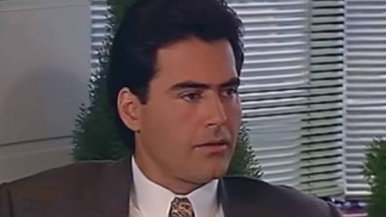9 9