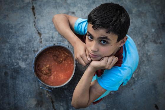 El comedor de beneficencia conocido como Sopería provee comida a los necesitados para romper el ayuno en el Ramadán y dos comidas al día durante el resto del año.