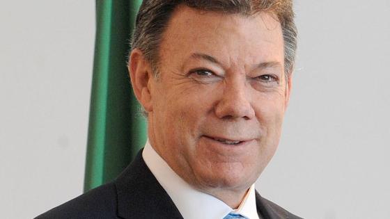 El sticker de Uribe que utiliza Juan Manuel Santos en WhatsApp