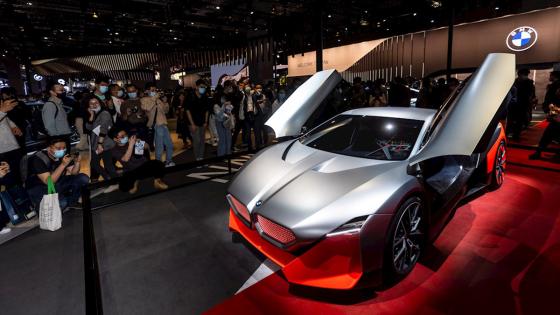 Salón del automóvil en Shanghai con asistencia de 1.000 personas Salón del automóvil en Shanghai con asistencia de 1.000 personas