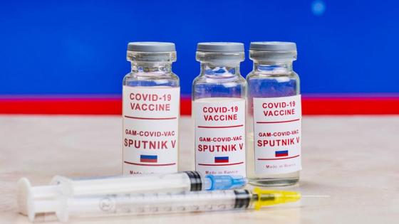 Invima evaluará el uso de la vacuna Sputnik V en Colombia
