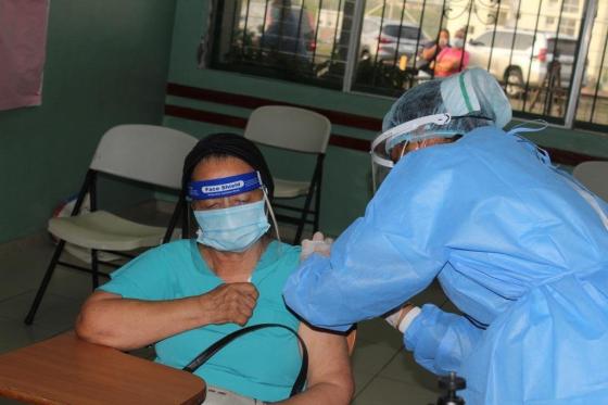 Vacunación en Panamá: casi 457 mil dosis se han aplicado en el país