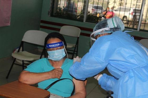 Vacunación en Panamá: casi 457 mil dosis se han aplicado en el país Vacunación en Panamá: casi 457 mil dosis se han aplicado en el país