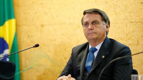 Jair Bolsonaro insulta y amenaza con agredir a un senador brasileño Jair Bolsonaro insulta y amenaza con agredir a un senador brasileño