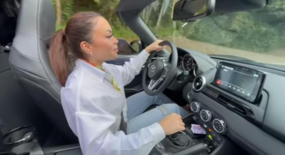 Esto cuesta el lujoso carro convertible de Epa Colombia Esto cuesta el lujoso carro convertible de Epa Colombia