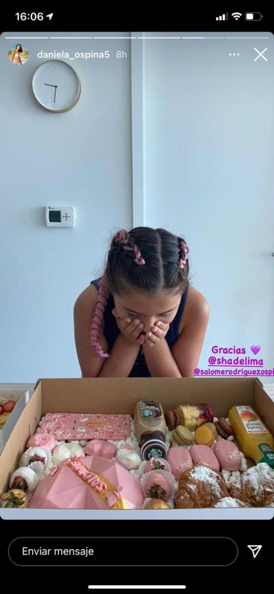 El regalo de Shannon de Lima a Salomé El regalo de Shannon de Lima a Salomé