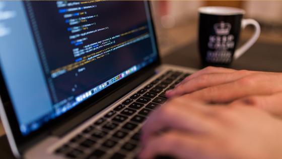 Alto número de colombianos serán capacitados en programación Alto número de colombianos serán capacitados en programación