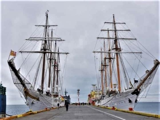 Magallanes y su estrecho - Primer cruce del mismo Magallanes y su estrecho - Primer cruce del mismo