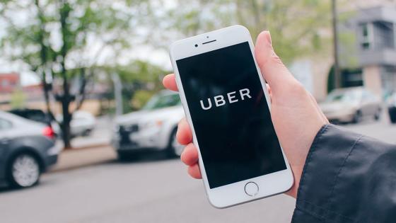 Con motivo de vacunación Uber Colombia ofrece viajes gratis