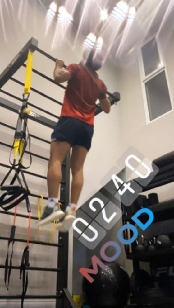 Mohamed Salah entrenando de madrugada Mohamed Salah entrenando de madrugada