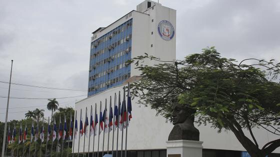 Diputados de la Asamblea Nacional de panamá se beneficiaron de las vacunas Diputados de la Asamblea Nacional de panamá se beneficiaron de las vacunas