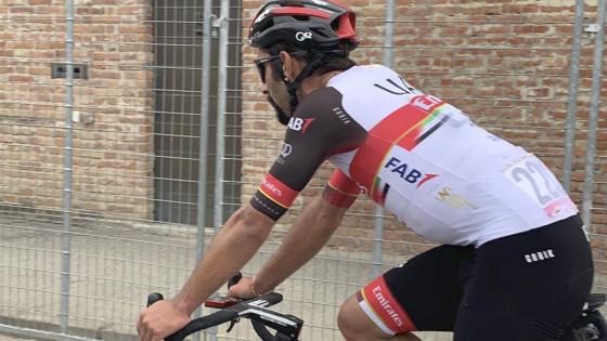Fernando Gaviria cayó cuando lideraba etapa del Giro de Italia