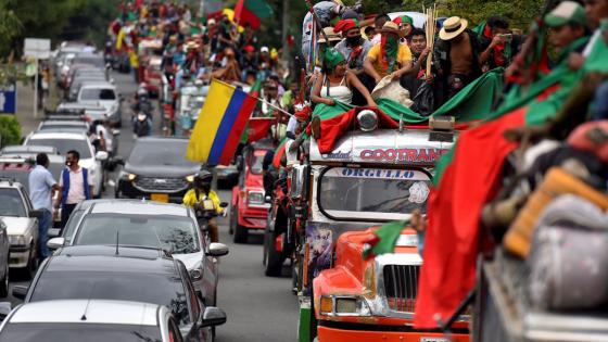Indígenas se movilizan a Medellín en medio de tensión social
