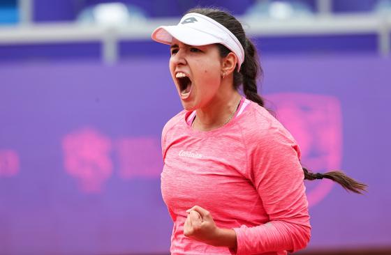 María Camila Osorio avanza por su regreso al top 100 de la WTA