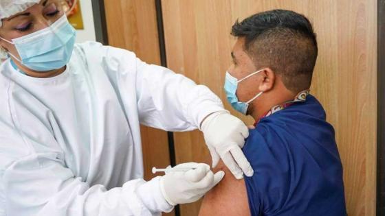 Inicia tercera etapa de vacunación contra Covid-19 en Colombia Inicia tercera etapa de vacunación contra Covid-19 en Colombia
