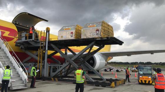 Más de 500 mil dosis contra Covid-19 de Pfizer llegaron a Colombia