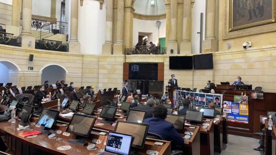 Proyecto busca modificar edad mínima para aspirar al Congreso Proyecto busca modificar edad mínima para aspirar al Congreso