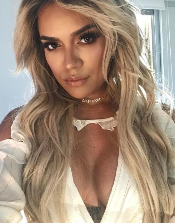 IG @karolg IG @karolg