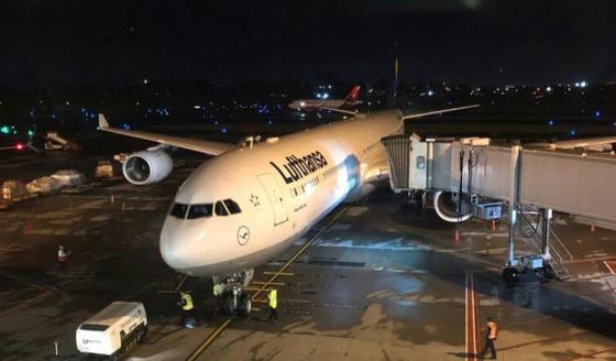 Por protestas, cierran temporalmente el aeropuerto de Palmira Por protestas, cierran temporalmente el aeropuerto de Palmira