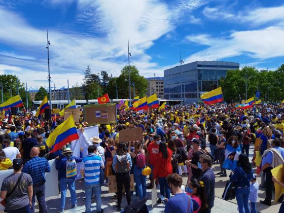 Continuan las manifestaciones de colombianos en el exterior 