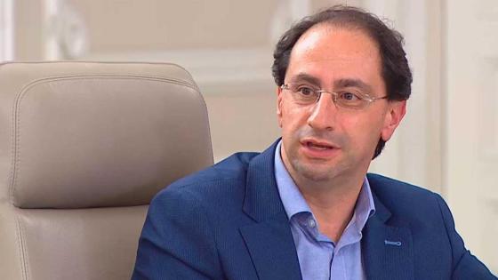 José Manuel Restrepo, nuevo ministro de Hacienda José Manuel Restrepo, nuevo ministro de Hacienda
