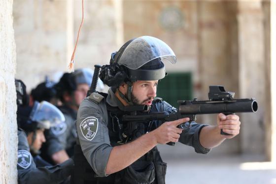 Veinte palestinos heridos en enfrentamiento con Israel Policía Israelí