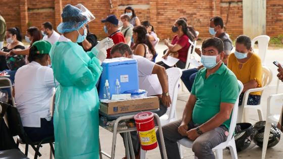 Líderes comunales de Bucaramanga serían priorizados en la vacunación