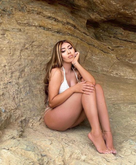 IG @kaliuchis IG @kaliuchis
