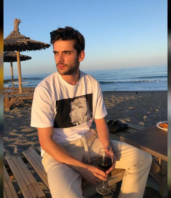 IG @alvaroricoladera IG @alvaroricoladera