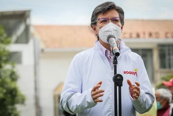 Claudia López prohíbe aglomeraciones en Portales de Suba y las Américas Claudia López prohíbe aglomeraciones en Portales de Suba y las Américas