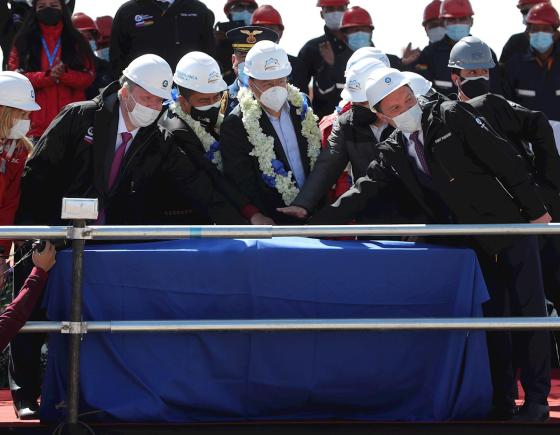 El presidente Luis Arce inaugura las obras del reactor. Foto reactor Bolivia 1.