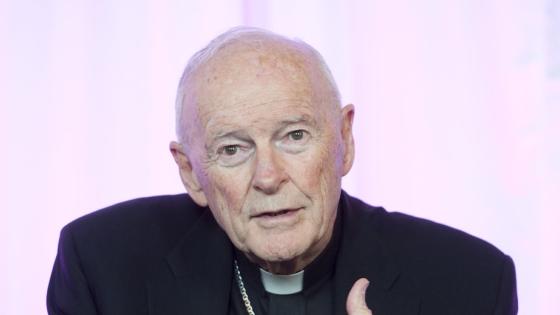 Excardenal McCarrick, acusado de abuso sexual. 