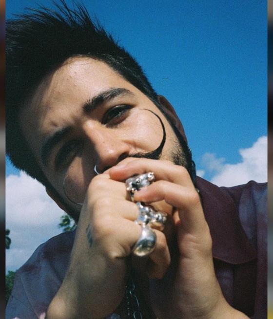 INSTAGRAM @camilo INSTAGRAM @camilo