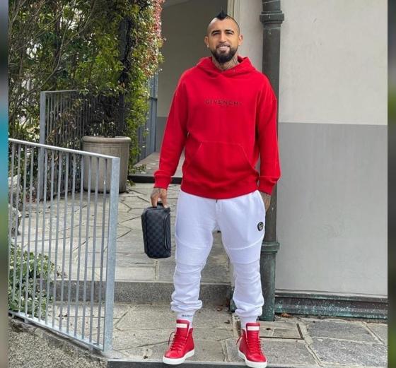 IG @kingarturo23oficial IG @kingarturo23oficial
