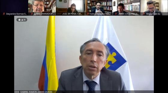 Fiscal Gabriel Jaimes sustenta solicitud de preclusión para Uribe Fiscal Gabriel Jaimes sustenta solicitud de preclusión para Uribe