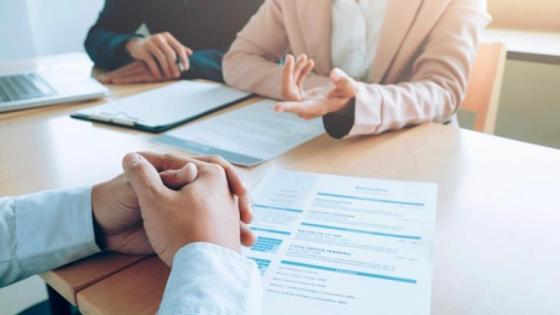 Proyecto busca reducir impuestos a empresas que contraten jóvenes Proyecto busca reducir impuestos a empresas que contraten jóvenes