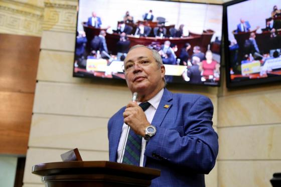 Iván Name no renunciará a la Vicepresidencia del Senado Iván Name no renunciará a la Vicepresidencia del Senado