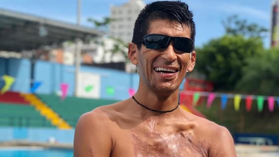 Juan Gabriel Espinel le sonríe a la vida a pesar de perder la visión